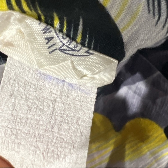 Hawaiian Vintage Royal Creation Button Up Aloha Beach Vacation Shirt - Picture 7 of 7